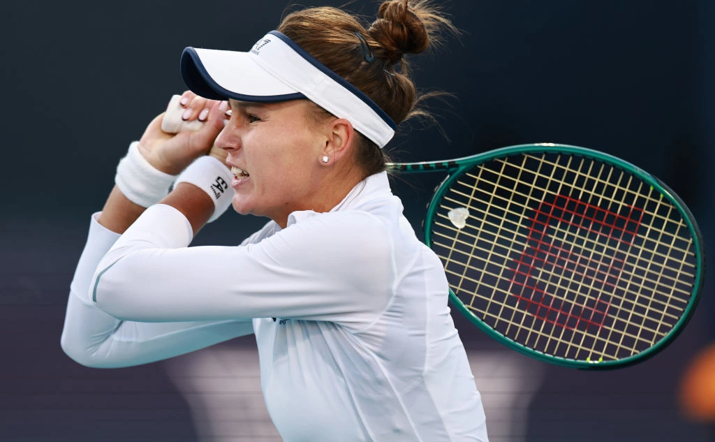 Carmen Mandato / Getty Images