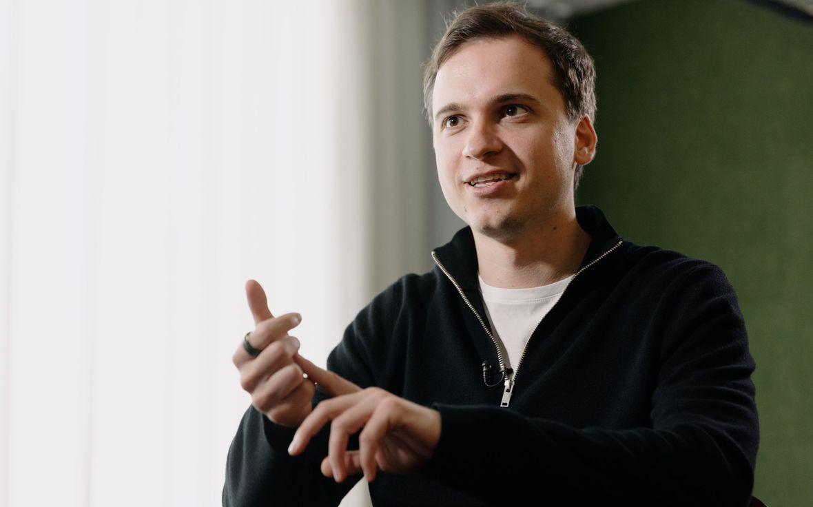 «Яндекс» обсудит с вендорами расширение функций «Алисы» на смартфонах