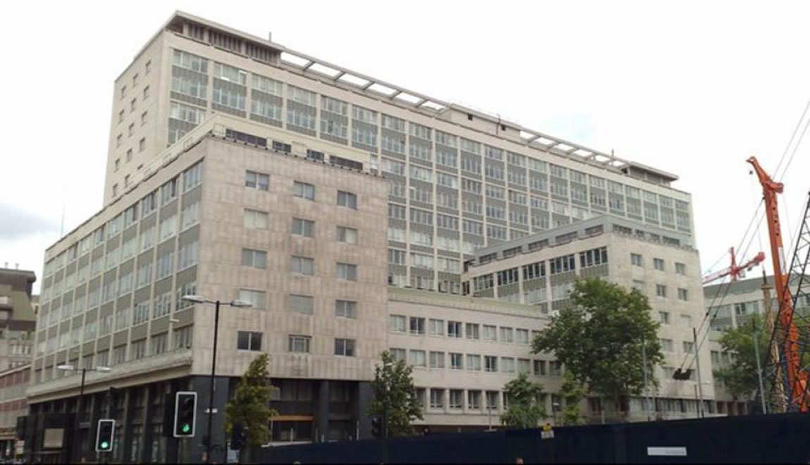 Так выглядел старый офис Bloomberg в Лондоне, на месте которого сейчас строится новый