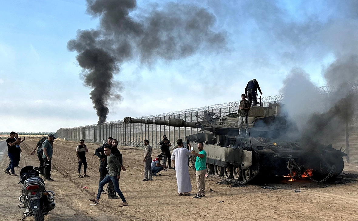 Ibraheem Abu Mustafa / Reuters