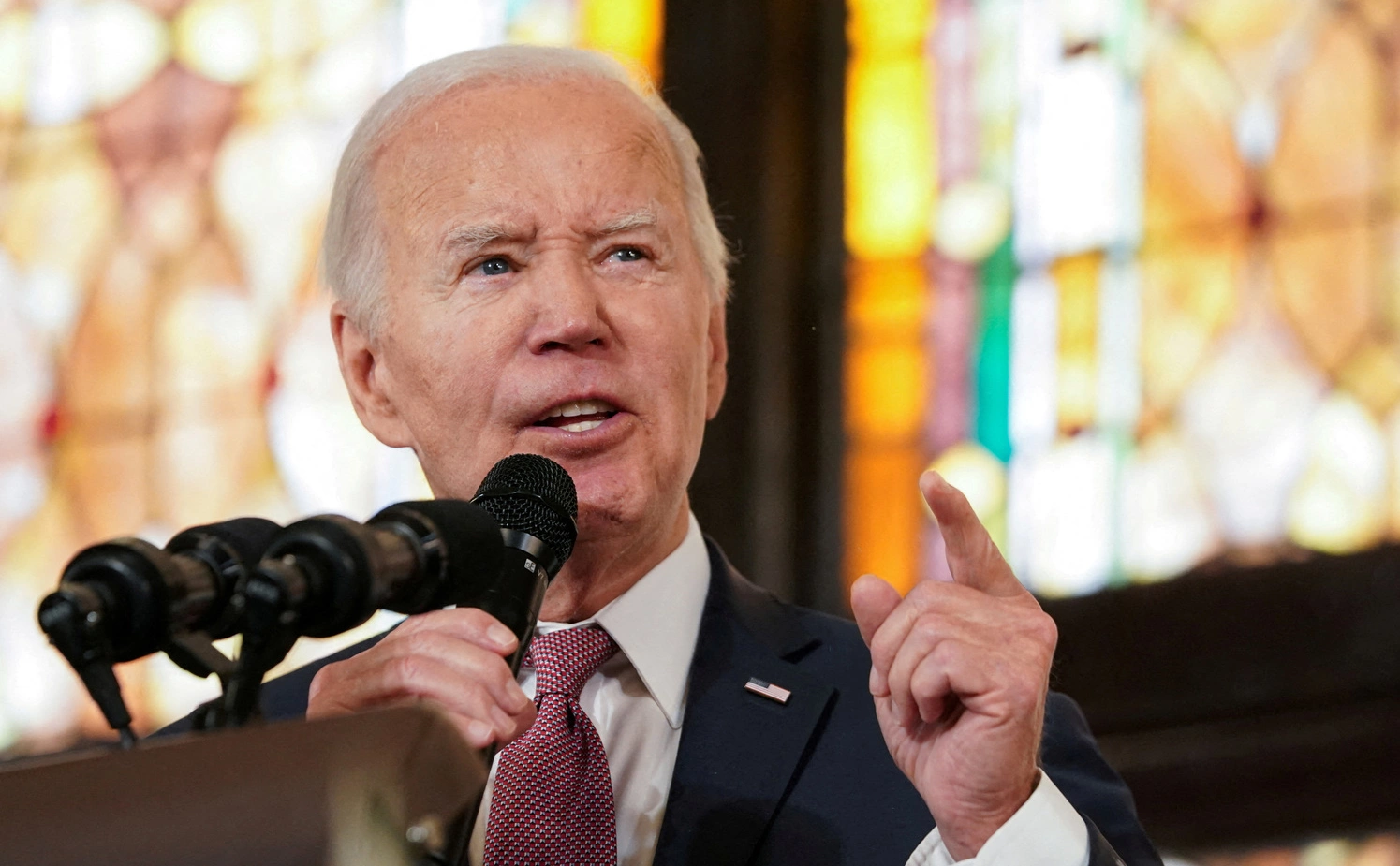 Kevin Lamarque / Reuters