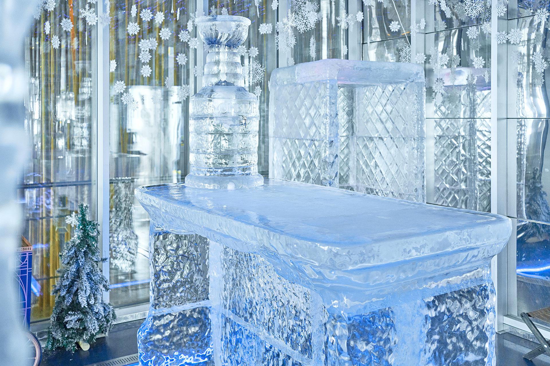 Интерьер ресторана &laquo;Ruski&raquo;