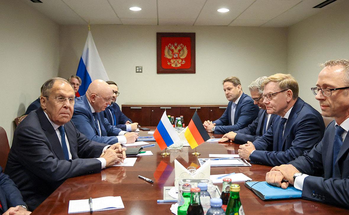 Фото