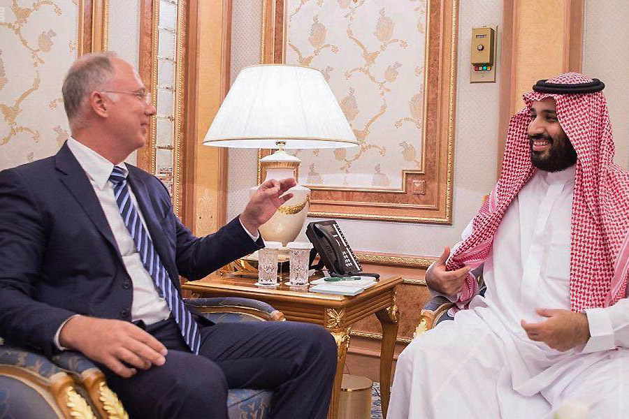 Кирилл Дмитриев и наследный принц Саудовской Аравии Мохаммед&nbsp;бин Сальман