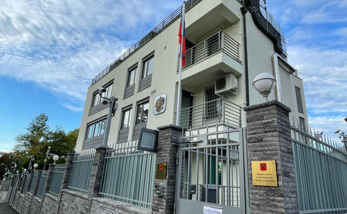 Вид на здание посольства России в Хорватии