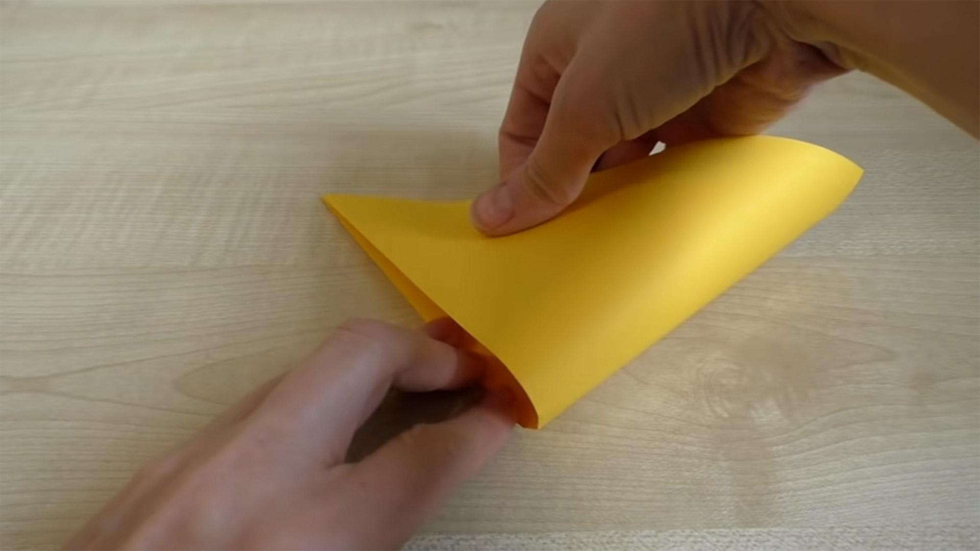 Как сделать конверт из бумаги А4. Вариант 1