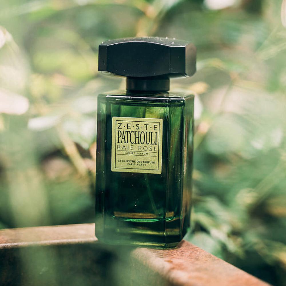 Парфюмерная вода Patchouli Zeste Baie Rose, Le closerie des parfums, 18 561 руб. («Лэтуаль»)