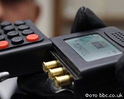 Итальянская мафия обзавелась стреляющими телефонами 