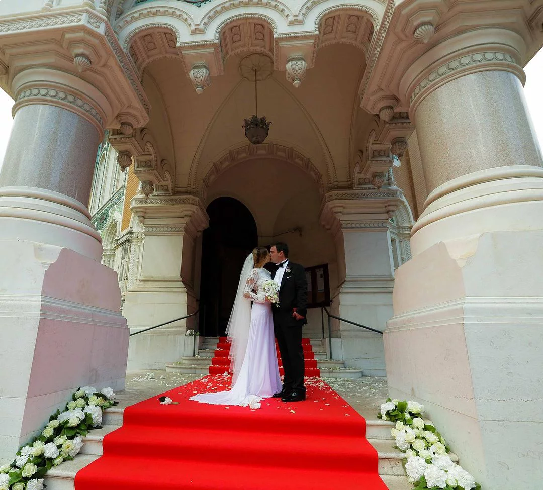 <p>Мария Кожевникова и Евгений Васильев в день венчания, 30 августа 2013 года</p>
