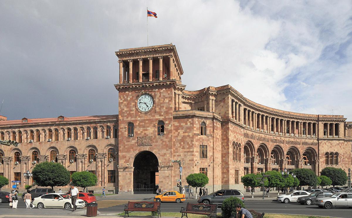 Здание Правительства Армении