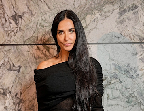 Жалаңаш Настя Каменских және басқа да эстрада жұлдыздары