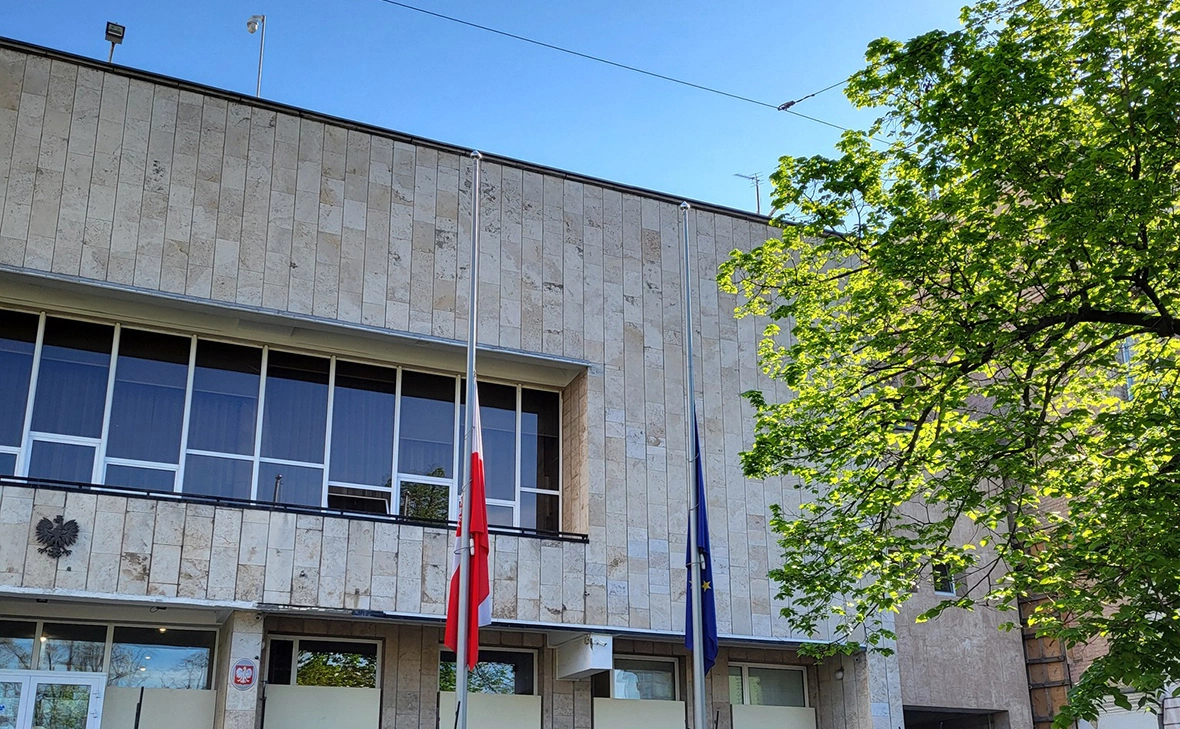 PolishEmbassyKyiv / Facebook (входит в корпорацию Meta, признана экстремистской и запрещена в России)