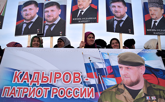 Участники митинга под&nbsp;лозунгом &laquo;В единстве наша сила&raquo; в&nbsp;поддержку президента Чечни Рамзана Кадырова, 22 января 2016 года