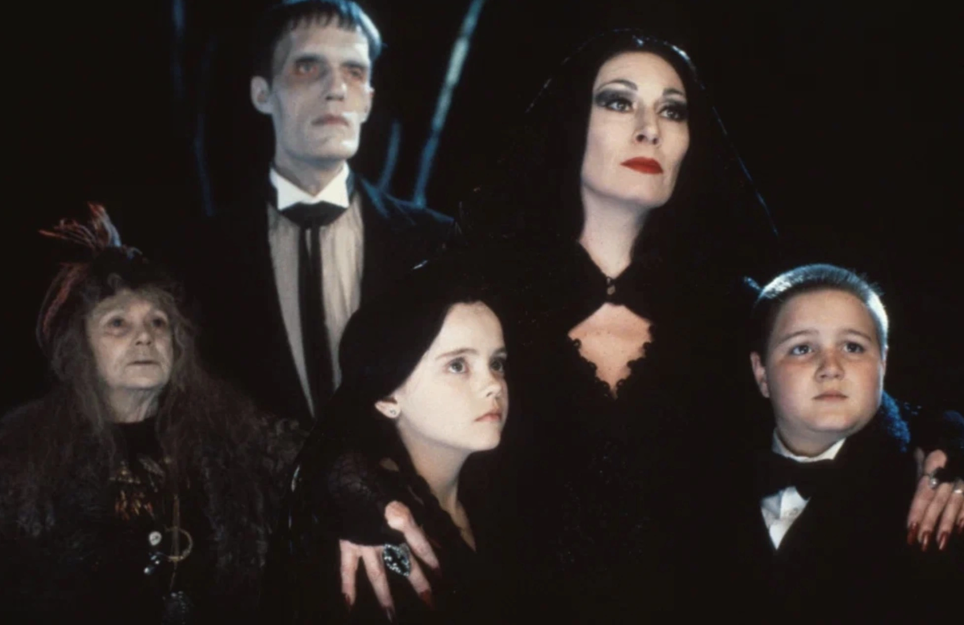 Кадр из фильма «Семейка Аддамс» (1991)