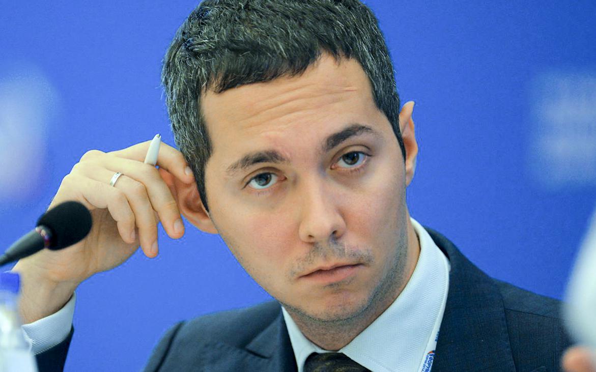 Суд в Москве заочно арестовал китаеведа Александра Габуева