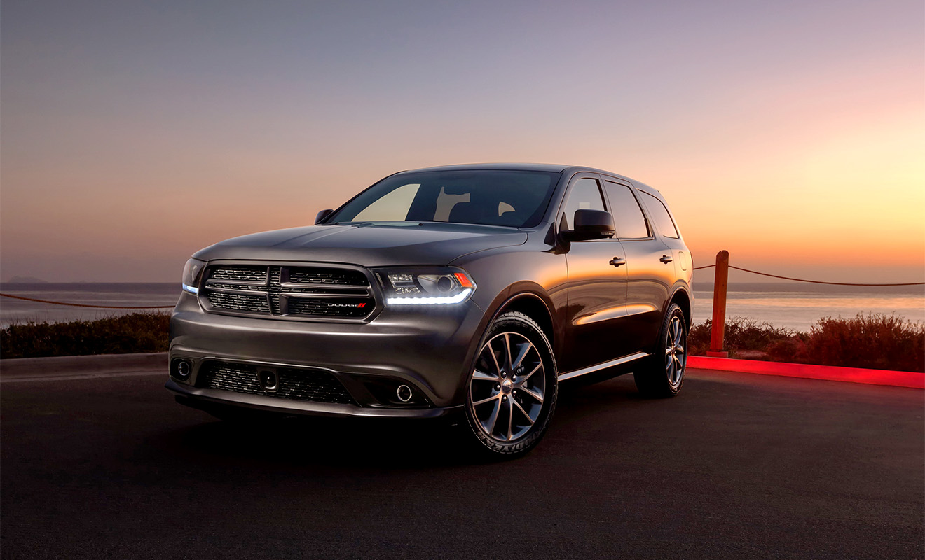 Внедорожник Dodge Durango в России никогда официально не продавался, однако это не помещало приобрести автомобиль советнику президента России Герману Клименко. Автомобиль пользуется высокой популярностью в США, где конкурирует с Toyota Land Cruiser 200 и Ford Explorer.