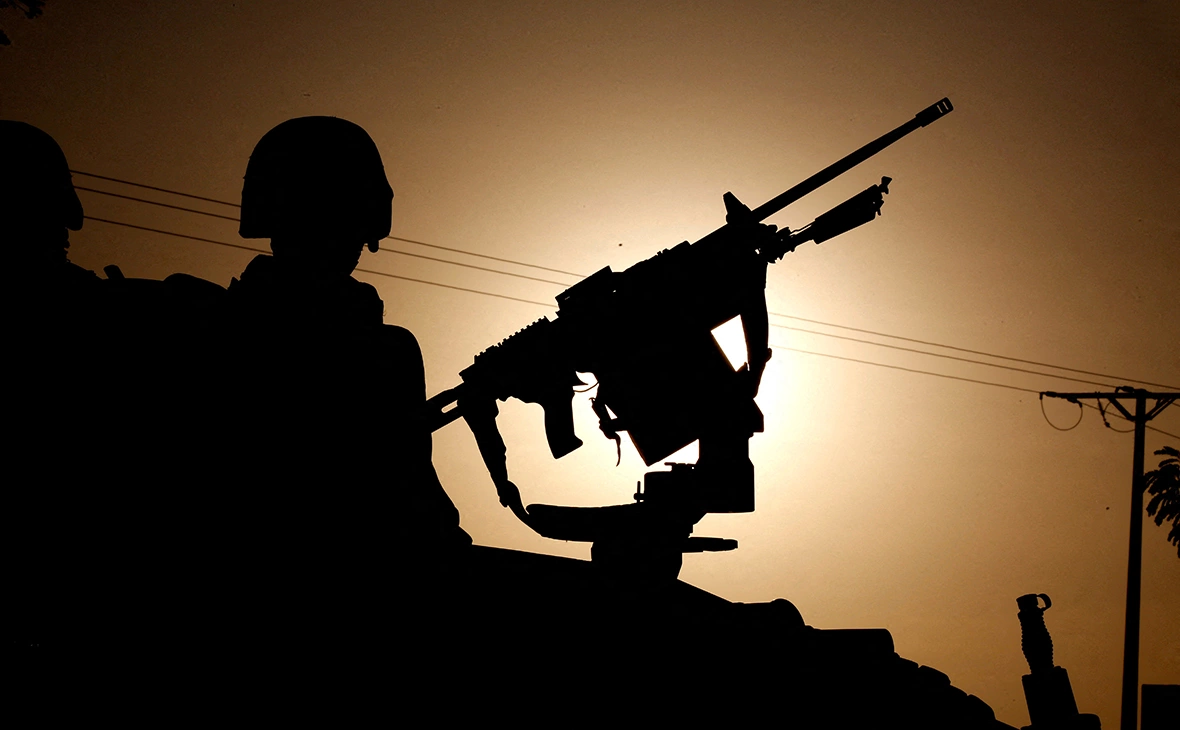 Thierry Gouegnon / Reuters