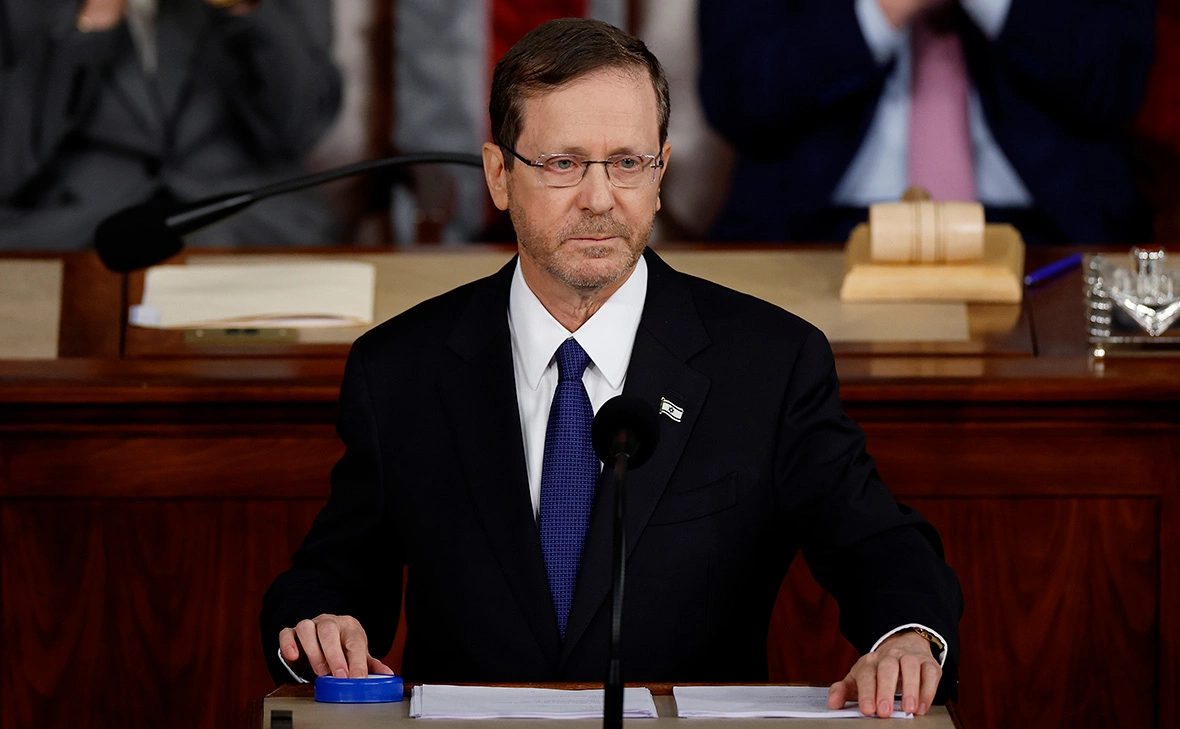 Chip Somodevilla / Getty Images