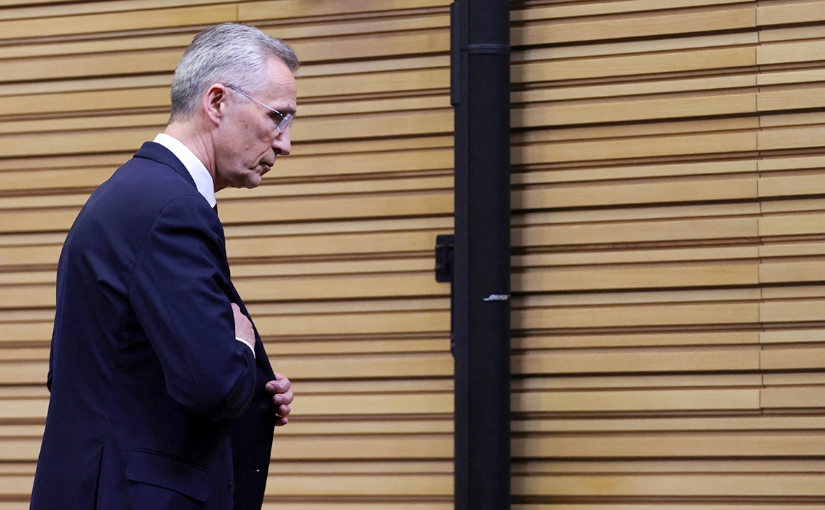 Johanna Geron / Reuters