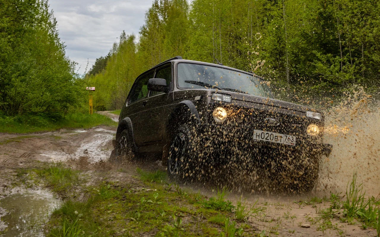 Lada Niva Sport