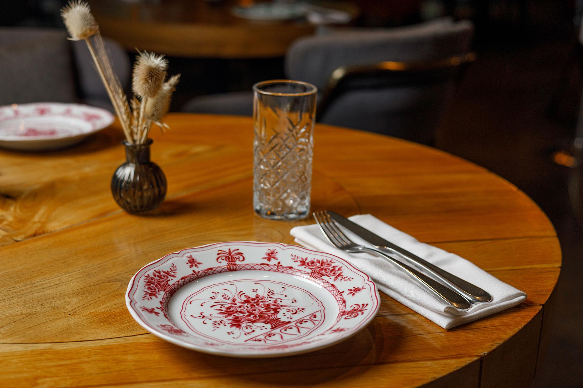 Интерьер ресторана &laquo;СибирьСибирь&raquo;