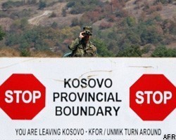 В Косово солдаты НАТО усмиряют сербов слезоточивым газом