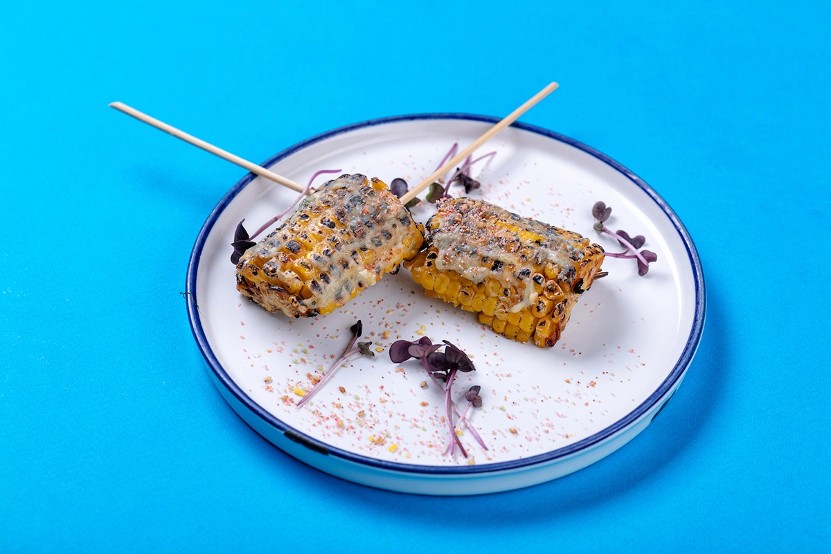 Шашлычки из кукурузы гриль с горгонзолой