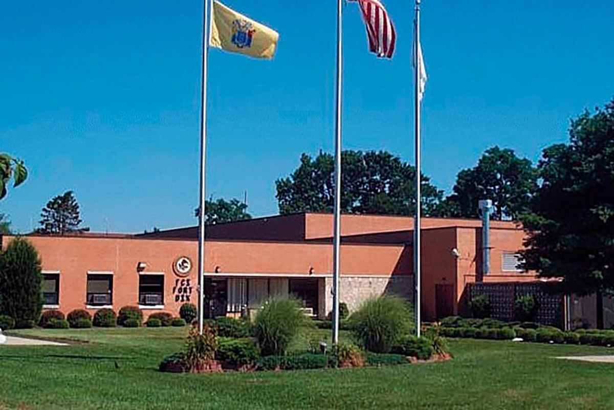 Федеральная тюрьма «Форт-Дикс»