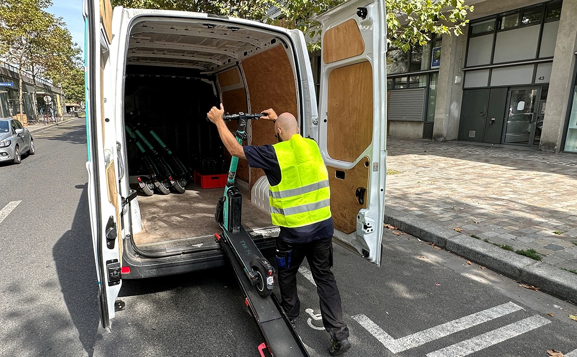 Antony Paone / Reuters