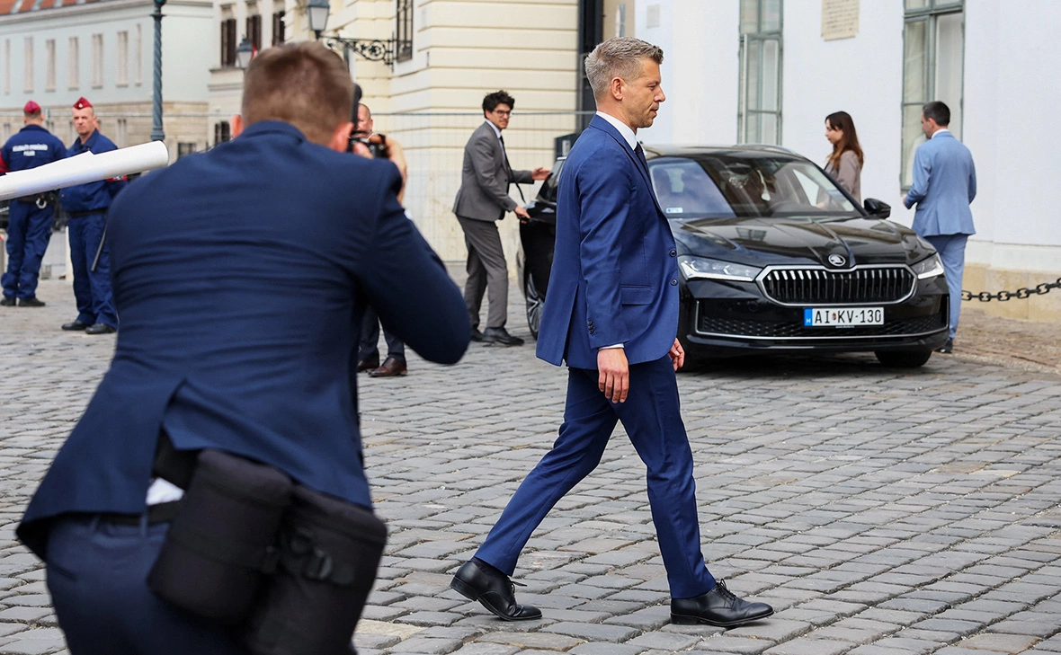 Bernadett Szabo / Reuters