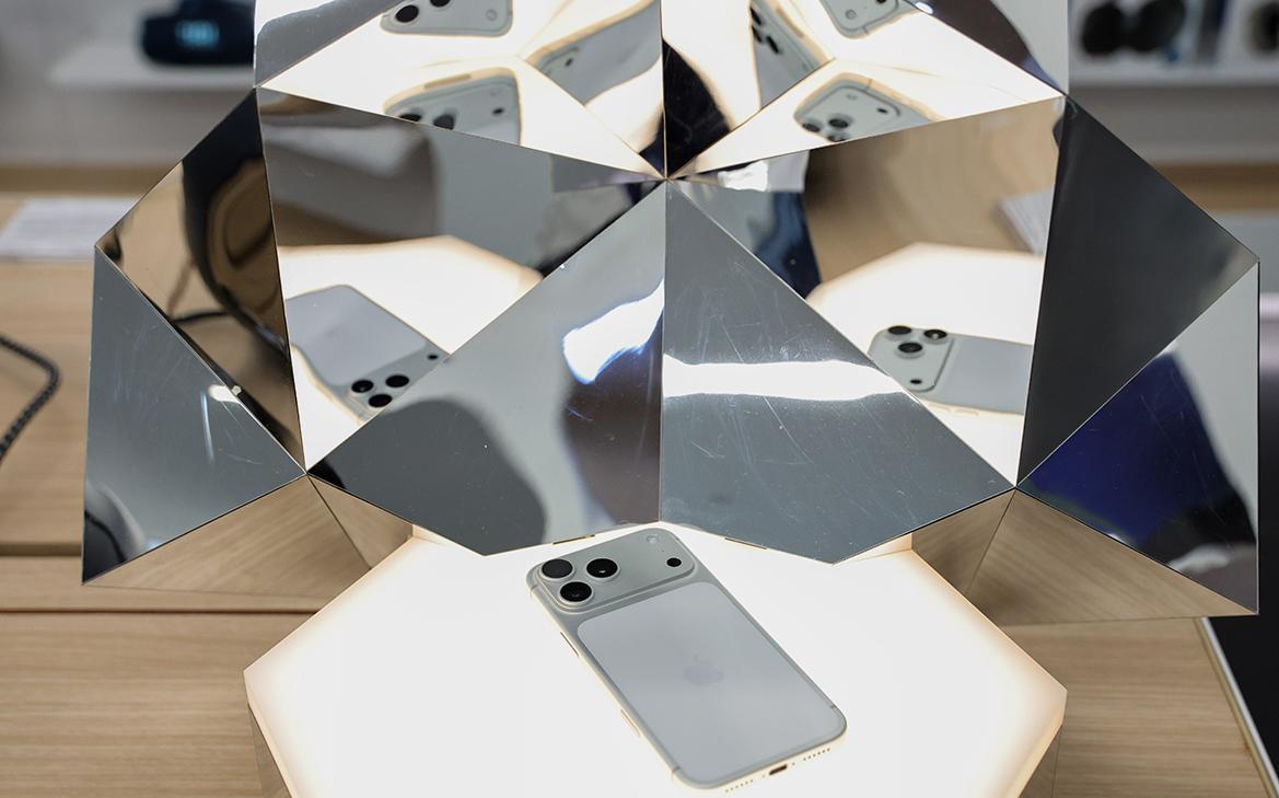 Аксаков рассказал о работе над доступом к цифровому рублю на iPhone