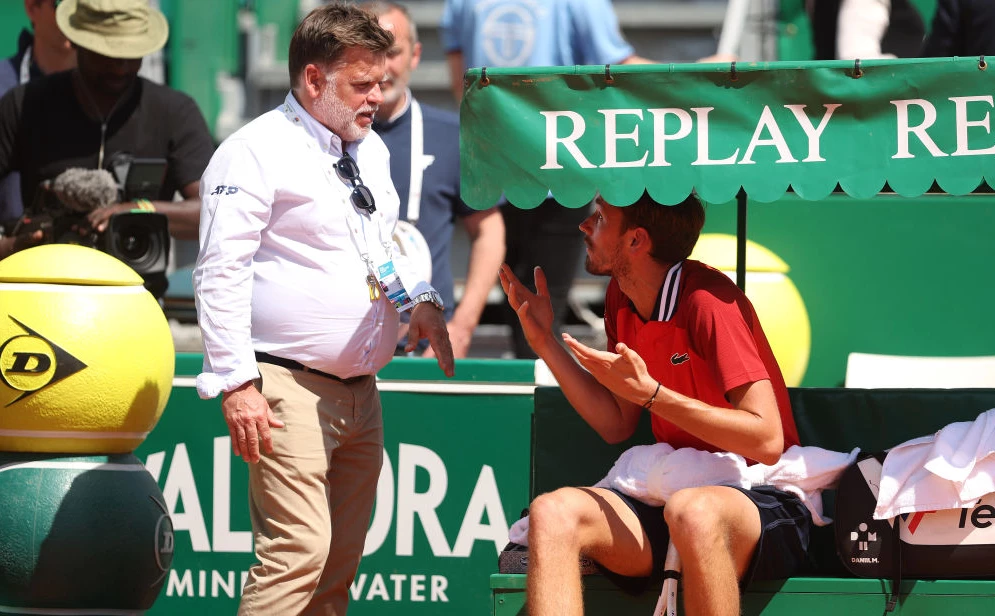 Julian Finney / Getty Images