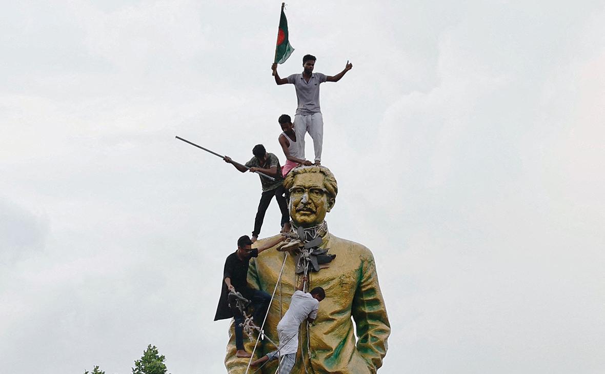 Фото: Mohammad Ponir Hossain / Reuters