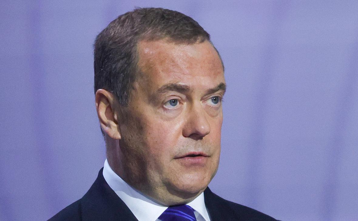 Дмитрий Медведев