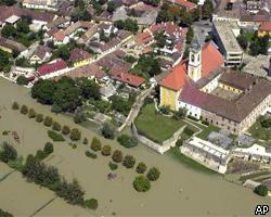 Пик наводнения в Будапеште миновал  