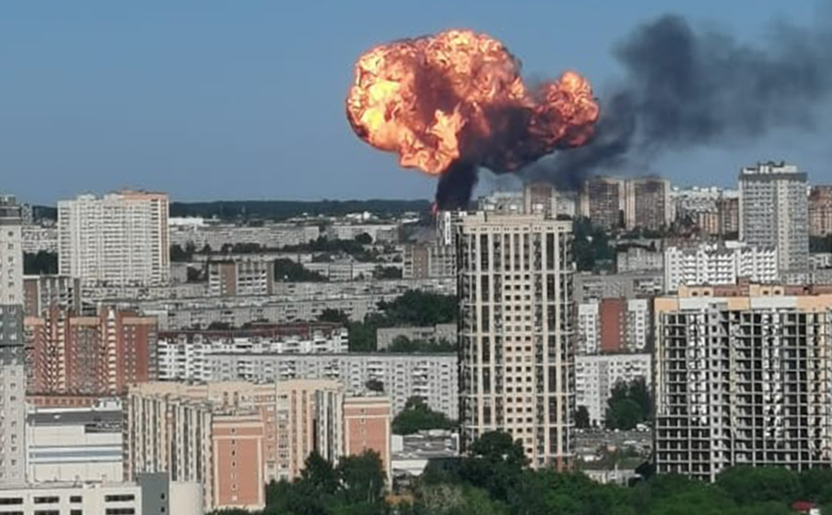 В МЧС назвали причину взрыва на АЗС в Новосибирске