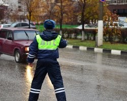 Под Петербургом полиция применила оружие для задержания угонщика