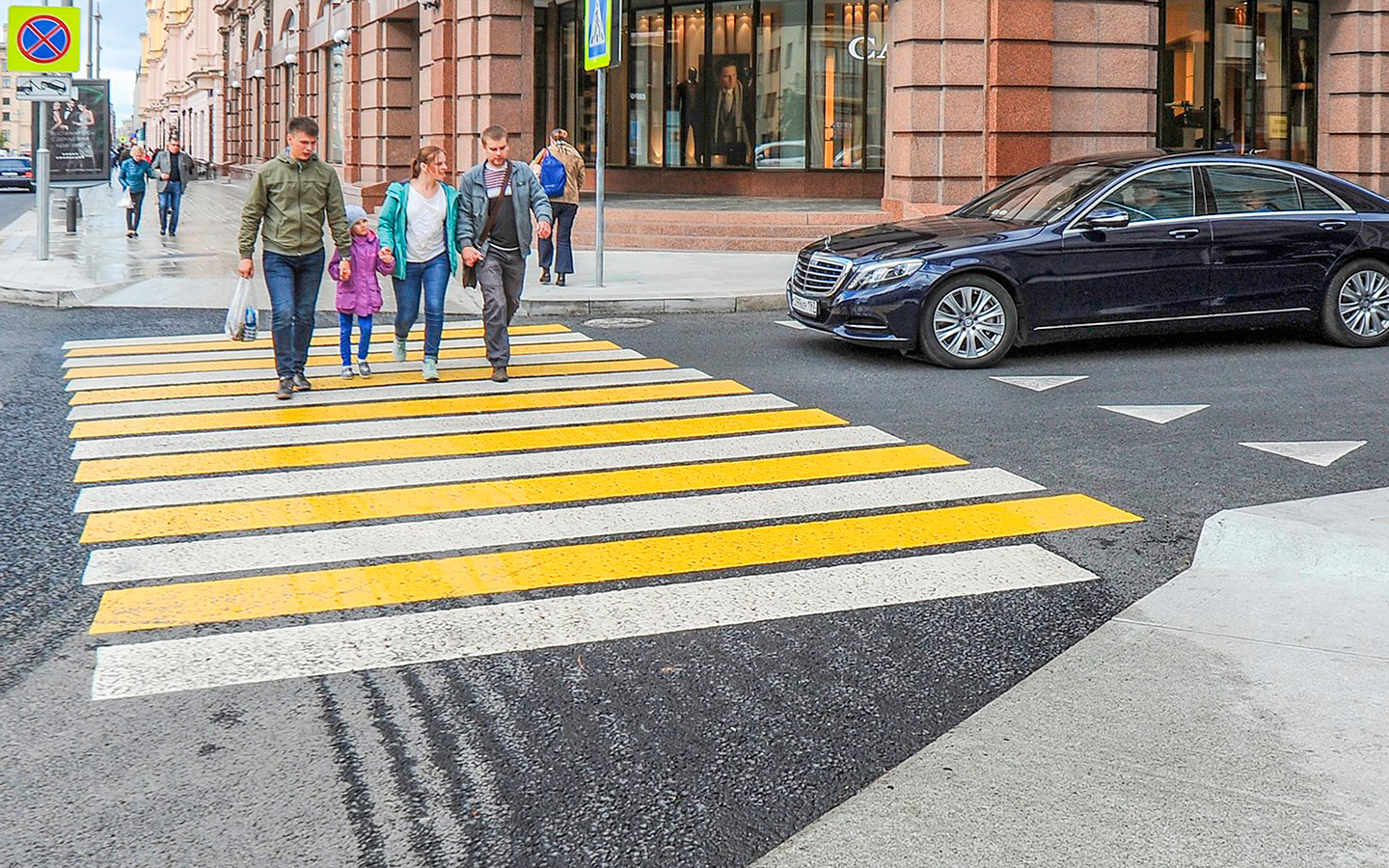ГИБДД назвала самый опасный день недели для пешеходов в Москве