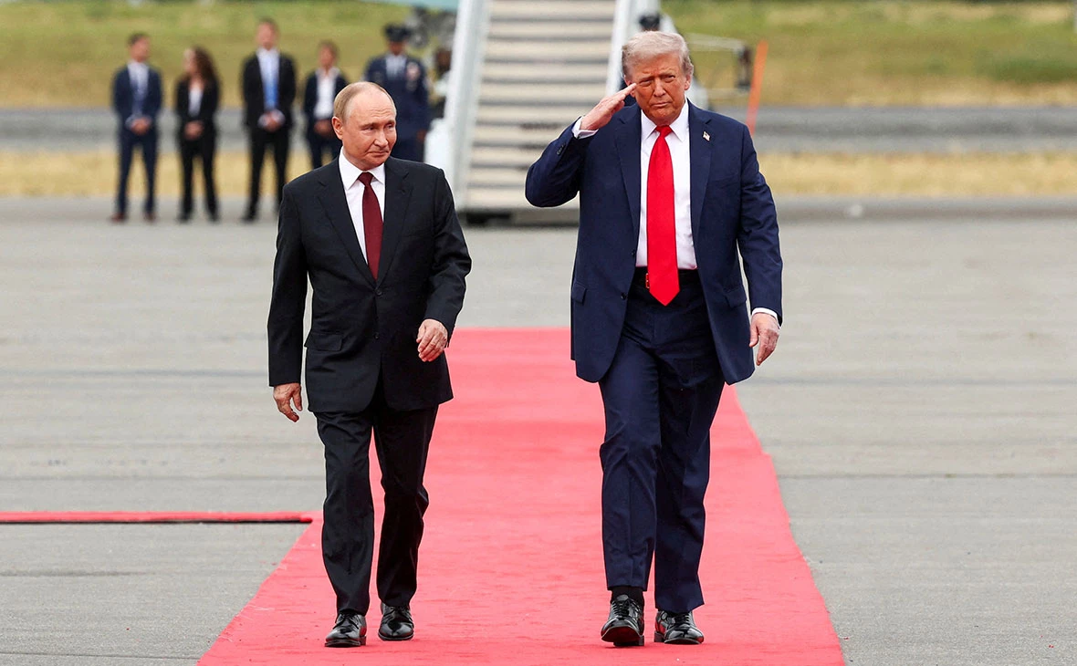 Kevin Lamarque / Reuters