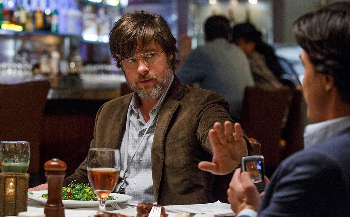 Брэд Питт в фильме Адама Маккея &laquo;Игра на понижение&raquo;, 2015 год