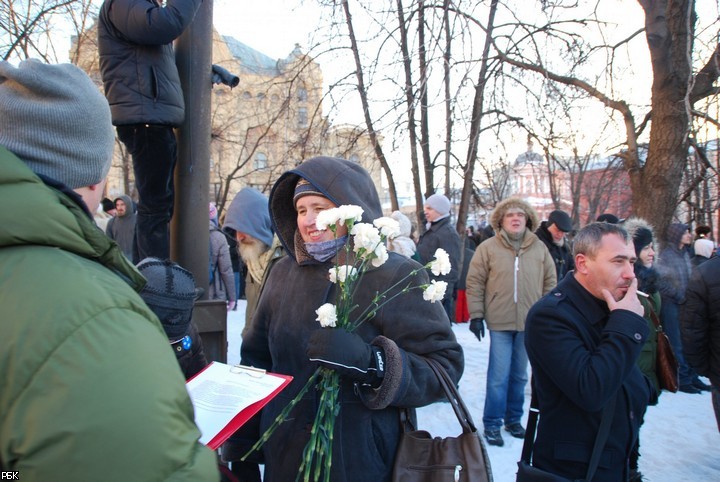 Несанкционированная акция оппозиции на Лубянской площади в Москве