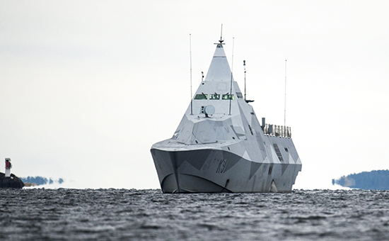 Шведский корвет типа Visby возвращается на военно-морскую базу