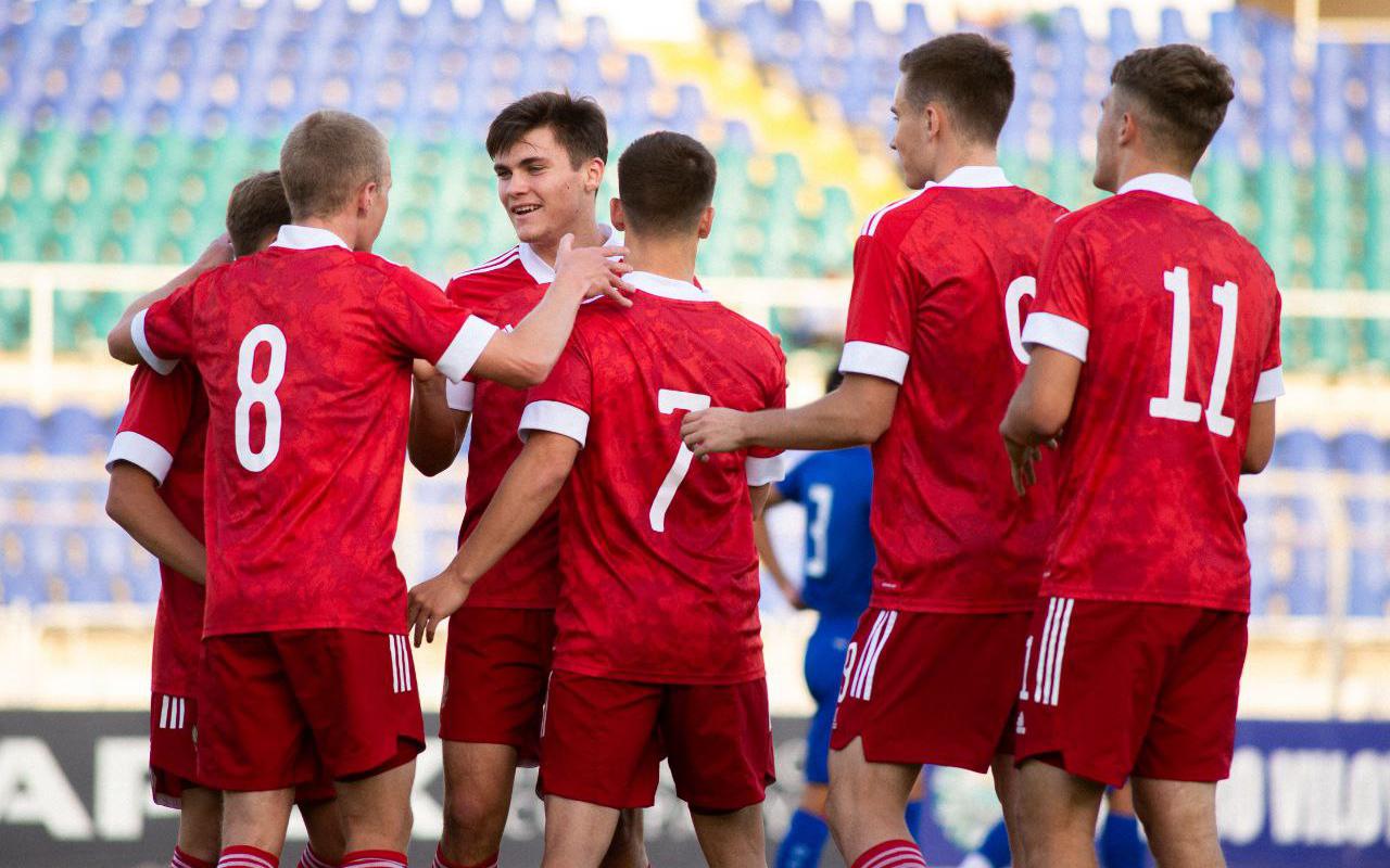 Молодежная сборная России вырвала ничью в концовке матча с Узбекистаном