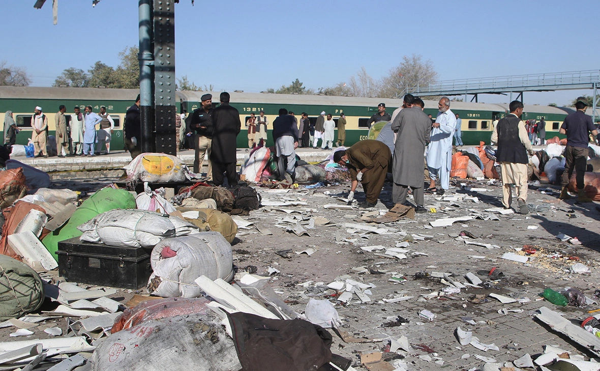 Naseer Ahmed / Reuters