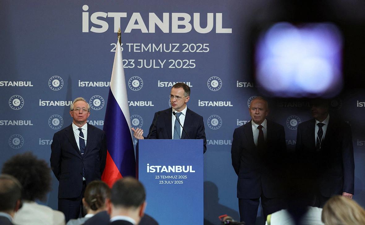 Dilara Senkaya / Reuters