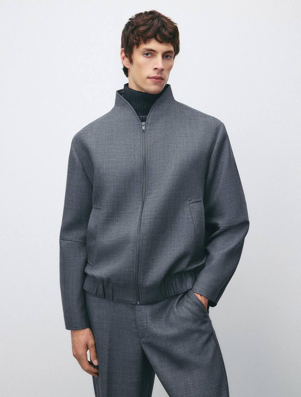 Бомбер Idol, 17 991 руб. (idol.ru)