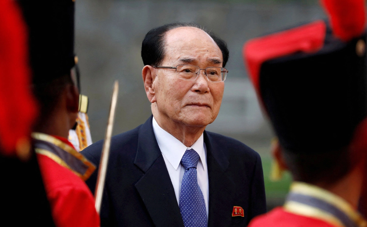 Marco Bello / Reuters