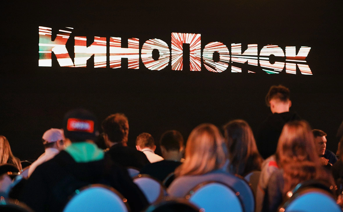 Евгений Разумный / Ведомости / ТАСС