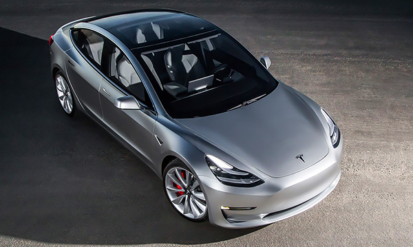 Tesla распродала самые доступные электрокары на два года вперед 
