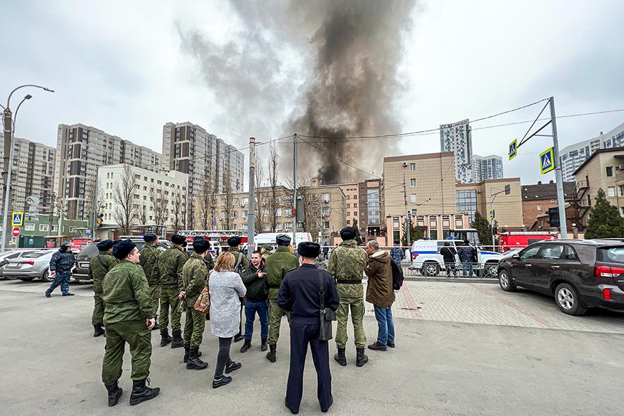Пожар в погрануправлении ФСБ Ростовской области. Фоторепортаж